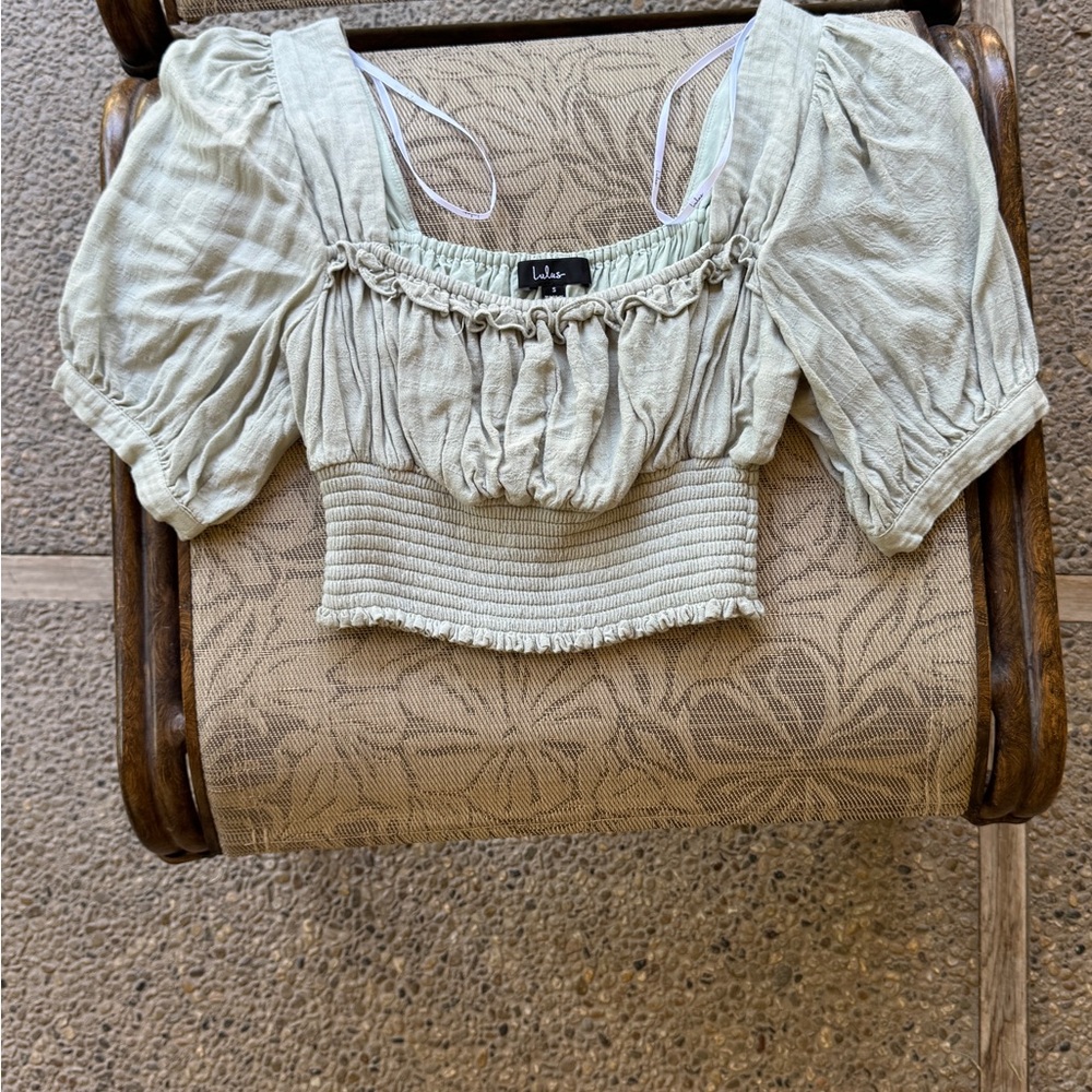 Lulu's Light Green Puff Sleeve Blouse